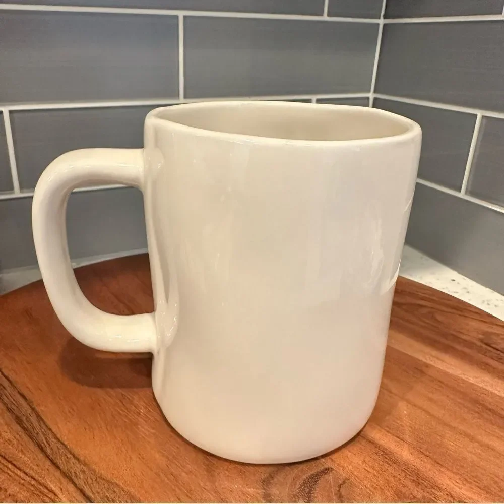 RAE DUNN MERRY MUG COFFEE TEA‎ CHRISTMAS HOLIDAYS Like New